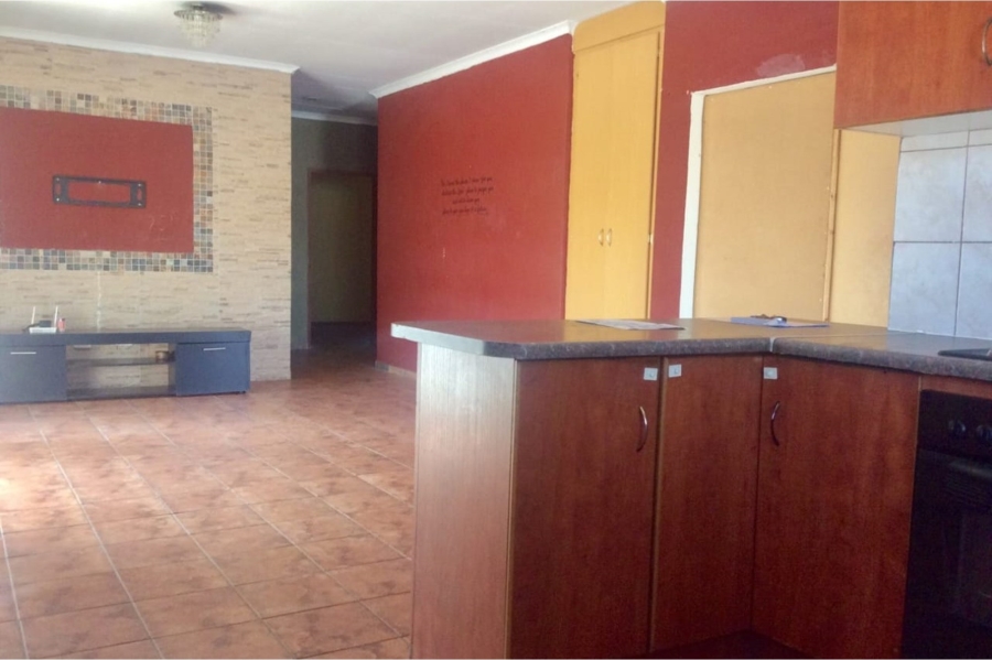 3 Bedroom Property for Sale in Waterval East North West